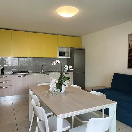 Appartamenti Mare Lignano Sabbiadoro Exterior foto