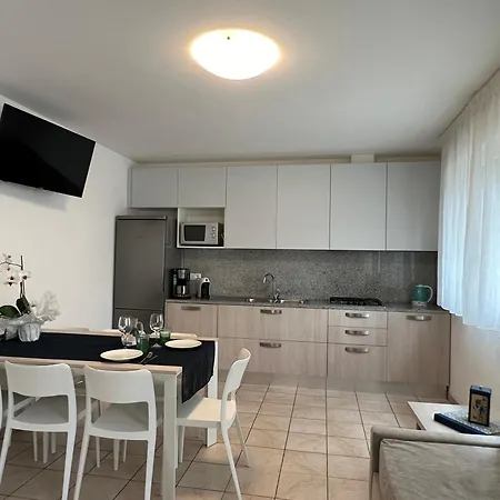 Appartamenti Mare Lignano Sabbiadoro Exterior foto