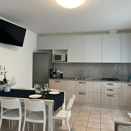Appartamenti Mare Lignano Sabbiadoro Exterior foto